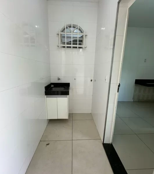 casa-com-2-quartos-venda-67m-no-alvorada-contagem4