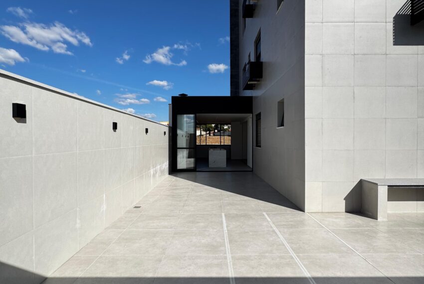 WhatsApp Image 2025-06-24 at 10.33.52 (2)